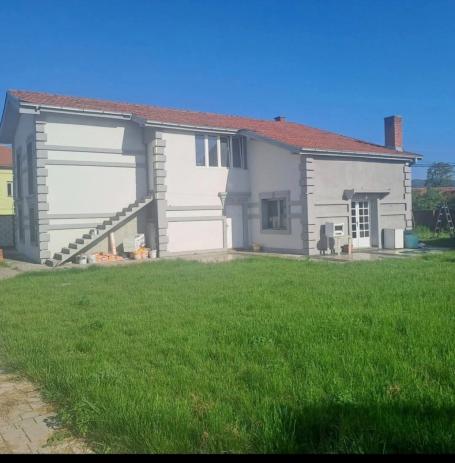 DVOSPRATNA KUĆA GORNJE MEDJUROVU 272m2