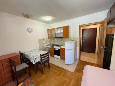 Gornja Vežica - garsonijera 
