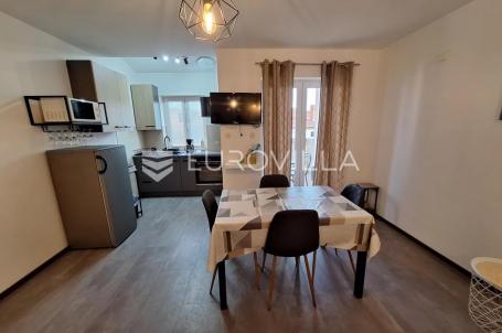 Istra, Medulin, stan na top lokaciji u blizini mora