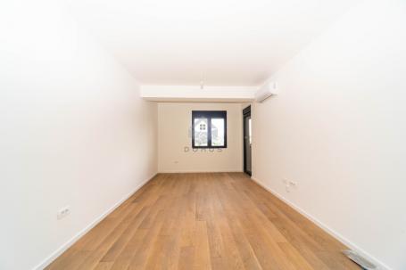 Jednosoban stan 43m2 + garaža, Stari Aerodrom - Podgorica