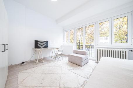 Zagreb, Centar, Ulica Kneza Branimira, ured, 21 m²