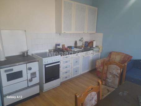 Batajnica, plac 6 ari, kuća 136m2, EG, uknjizena