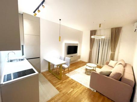 Lijepo namještena garsonjera, 27m² , Zabjelo, Podgorica