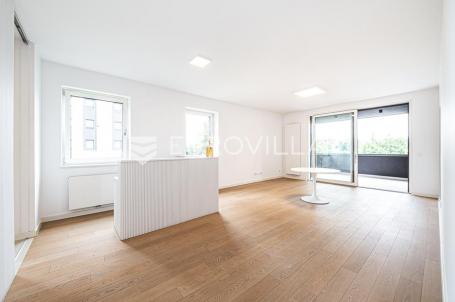 Zagreb, Heinzelova, VMD novogradnja, poslovni prostor/stan, 146,49 m²