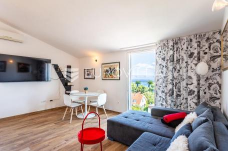 Split, Bačvice, dvosoban stan s prekrasnim pogledom, 60 m², dugoročno