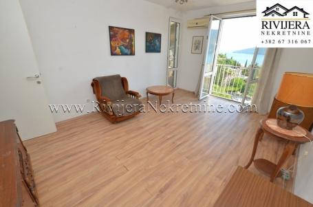 Trosoban stan u Topla 2 Herceg Novi