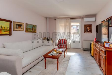 Četvorosoban stan 82m2, Palilula