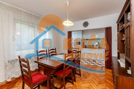 Na prodaju kuća na Ledenoj steni, 200m2