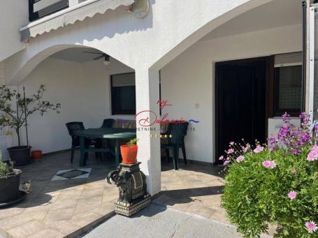 Vir – Dva apartmana prizemlje