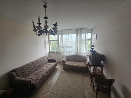 Izdavanje, Stan, 52m2 , Bubanj