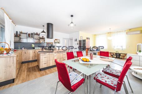 Gornja Dubrava - Dankovec, magnifique maison de plain-pied autonome, construction neuve, 178m2, GPM,