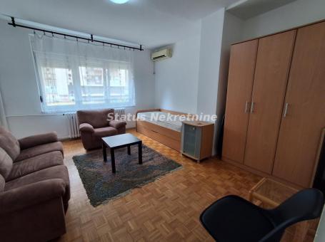 Novi Sad, Bulevar Oslobođenja - 30m2
