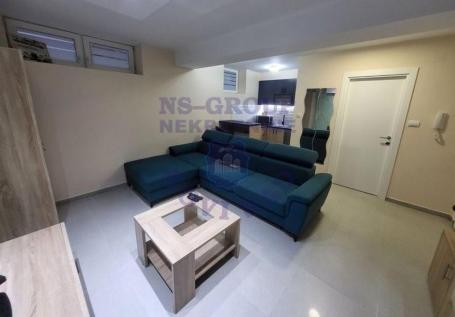 Garsonjera 25m2 Telep