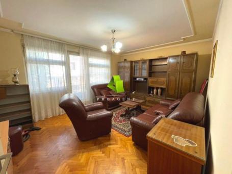 MOŽE KREDIT ZA MLADE-Dvosoban stan kod Palilulske pijace ID#8505