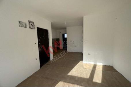
				Na prodaju 1.5 stan na I spratu,36,15m2
			