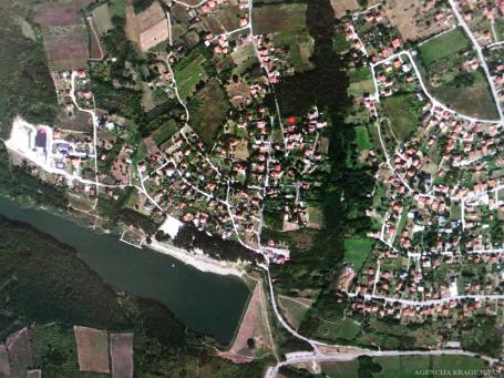 Prodaja, Plac, Šumarice