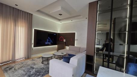 Prestigious Dedinje Home with Yard and Garages